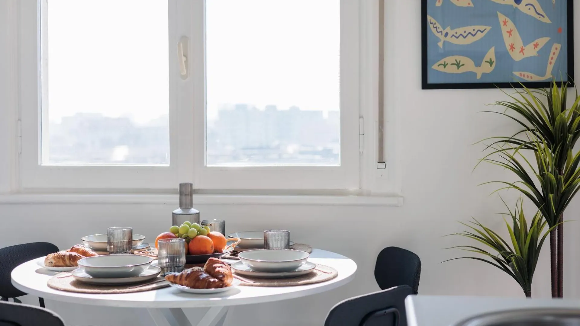 Appartamento Di Design Con Vista Su Via Tortona Milan Apartment